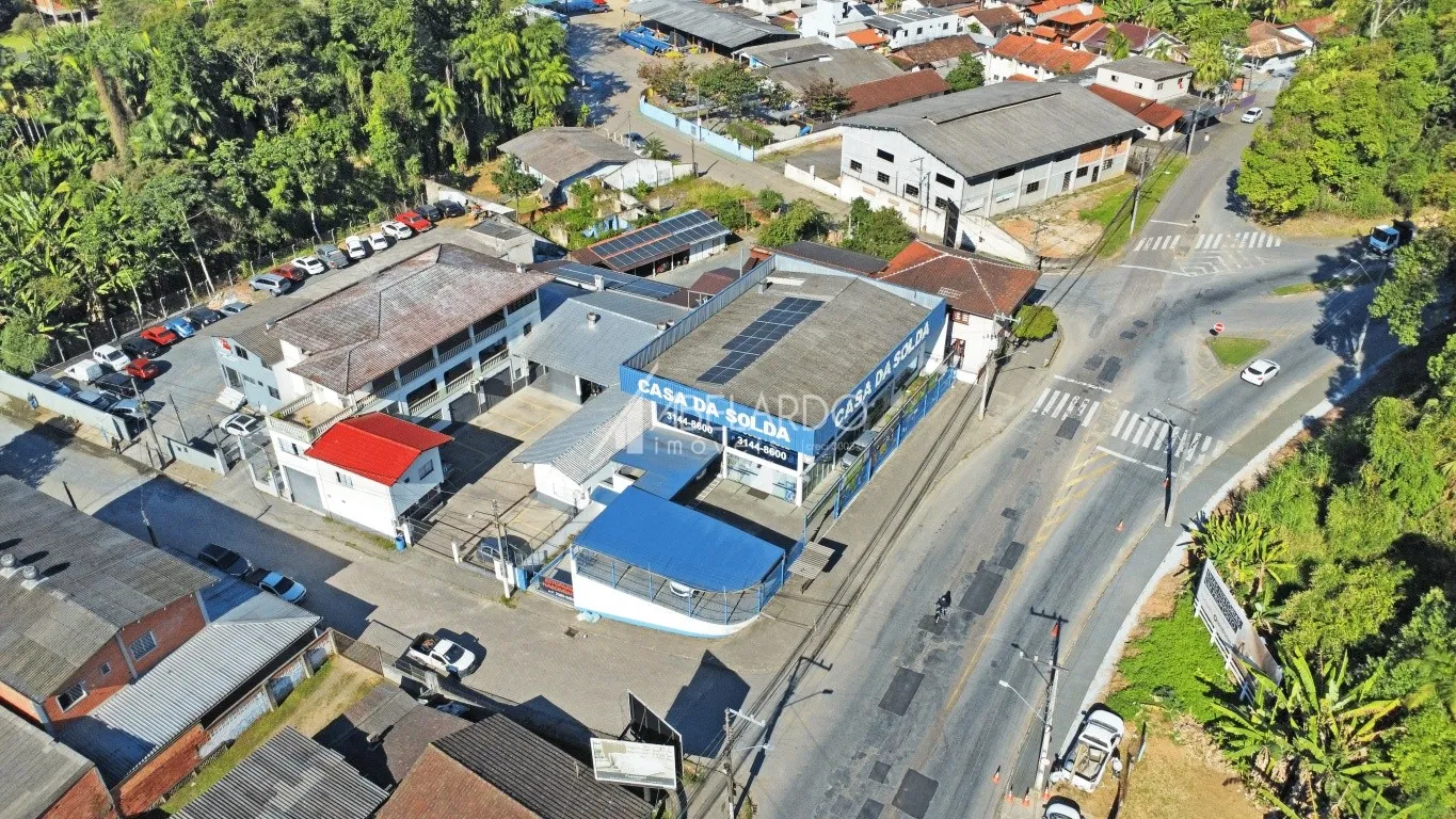 PRÉDIO COMERCIAL NO BAIRRO SALTO DO NORTE COM EXCLENTE LOCALIZAÇÃO PRÓXIMO AO TERMINAL DO ATERRO DISPONÍVEL PARA VENDA E LOCAÇÃO. — foto 5