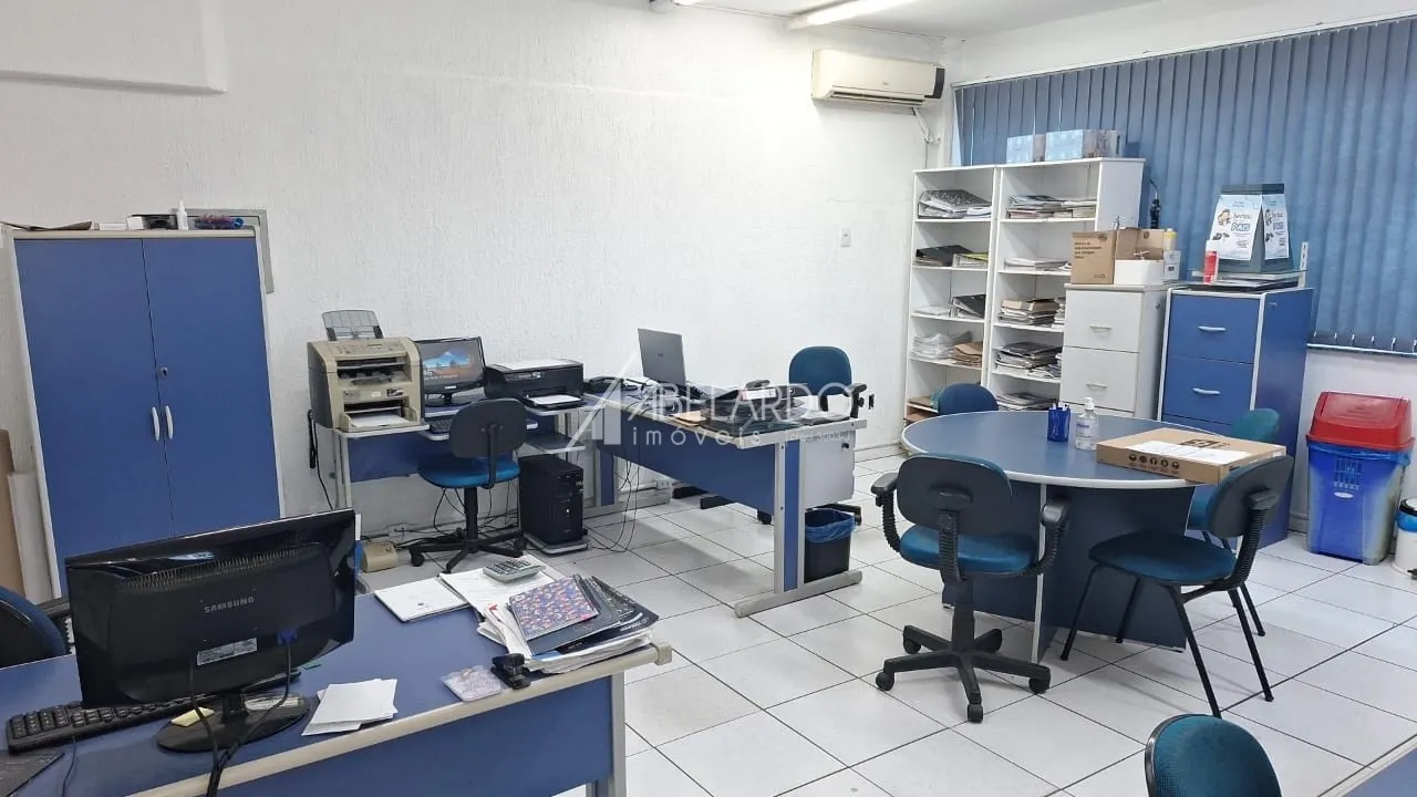 PRÉDIO COMERCIAL NO BAIRRO SALTO DO NORTE COM EXCLENTE LOCALIZAÇÃO PRÓXIMO AO TERMINAL DO ATERRO DISPONÍVEL PARA VENDA E LOCAÇÃO. — foto 7