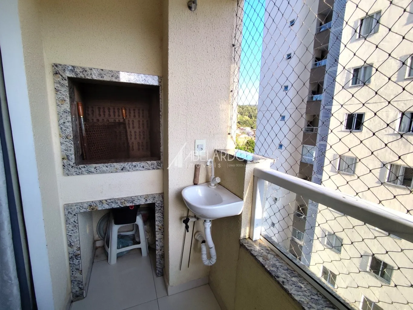 APARTAMENTO SEMIMOBILIADO LOCALIZADO NO BAIRRO ITOUPAVA CENTRAL PRONTO PARA MORAR, CONDOMÍNIO COMPLETO. — foto 4