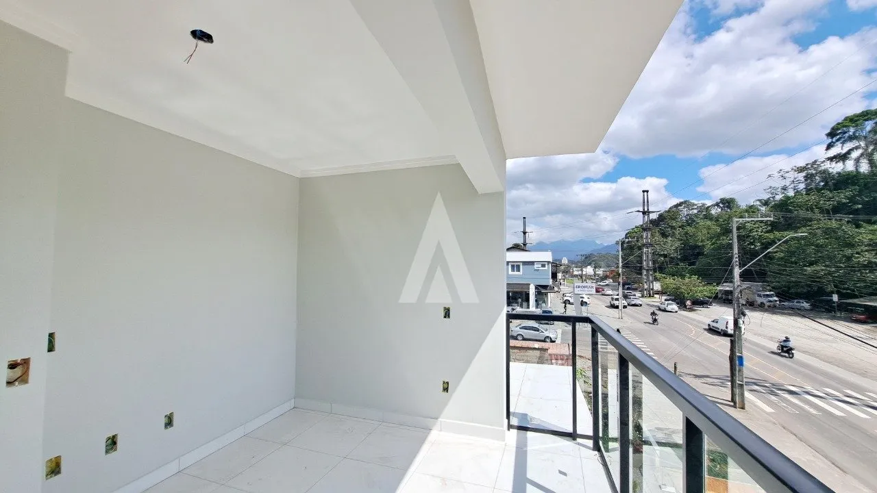 Apartamento com 2 quartos à venda no bairro Costa e Silva em Joinville-SC por R$440.000,00. — foto 3