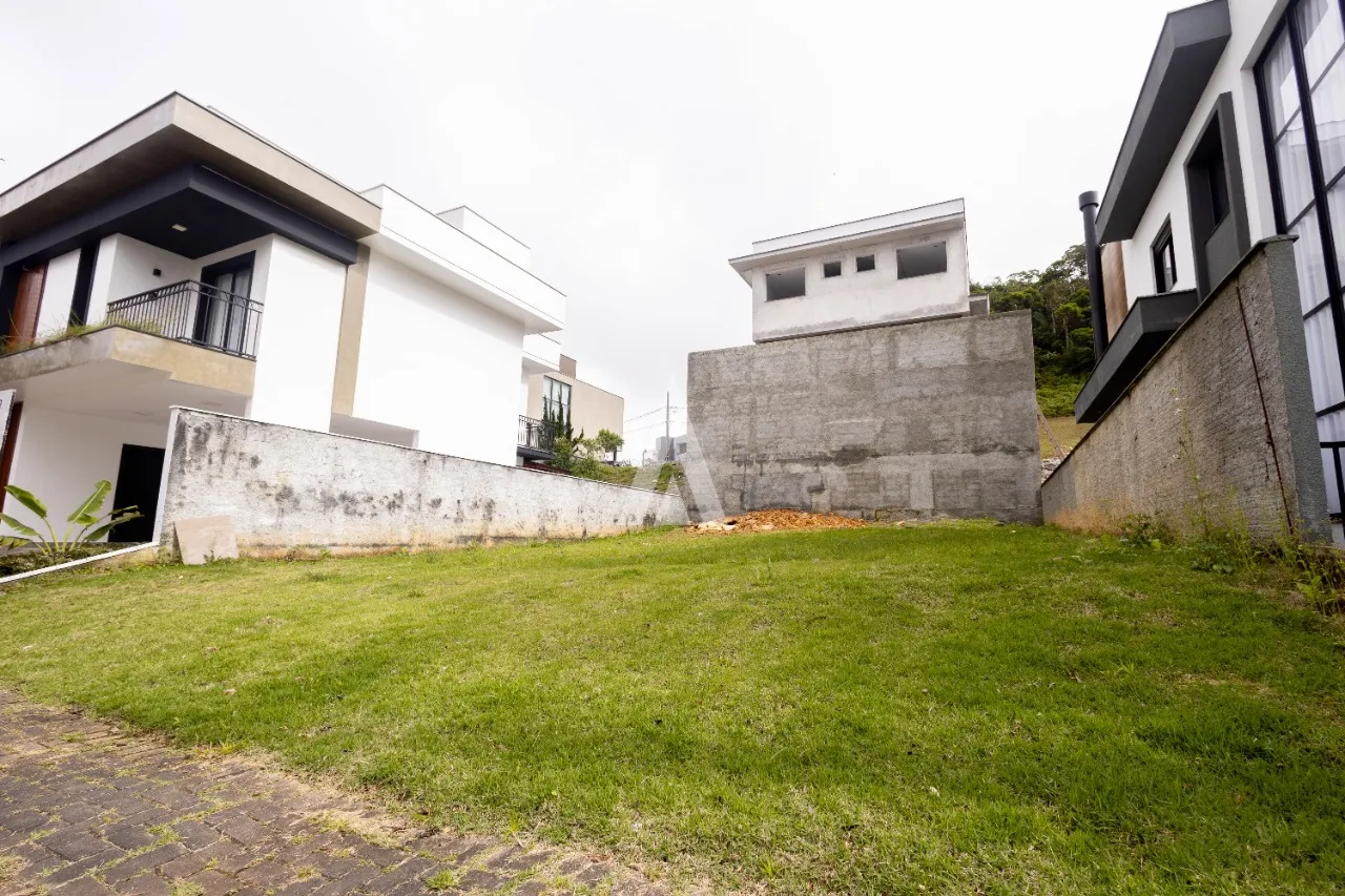 Terreno à venda no Condomínio Quinte Essence, no bairro Vila Nova em Joinville-SC por R$750.000,00. — foto 2
