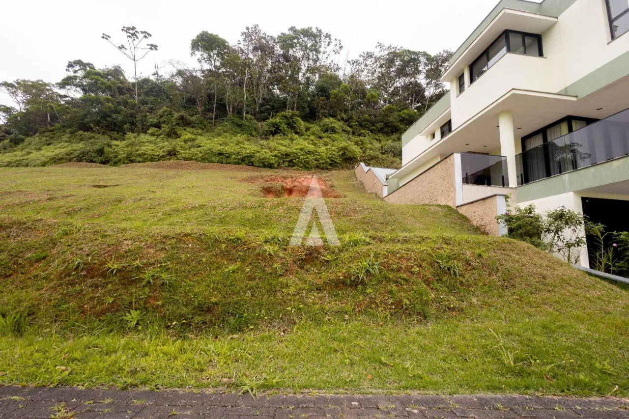 Terreno à venda no bairro Vila Nova em Joinville-SC por R$600.000,00. — foto 2