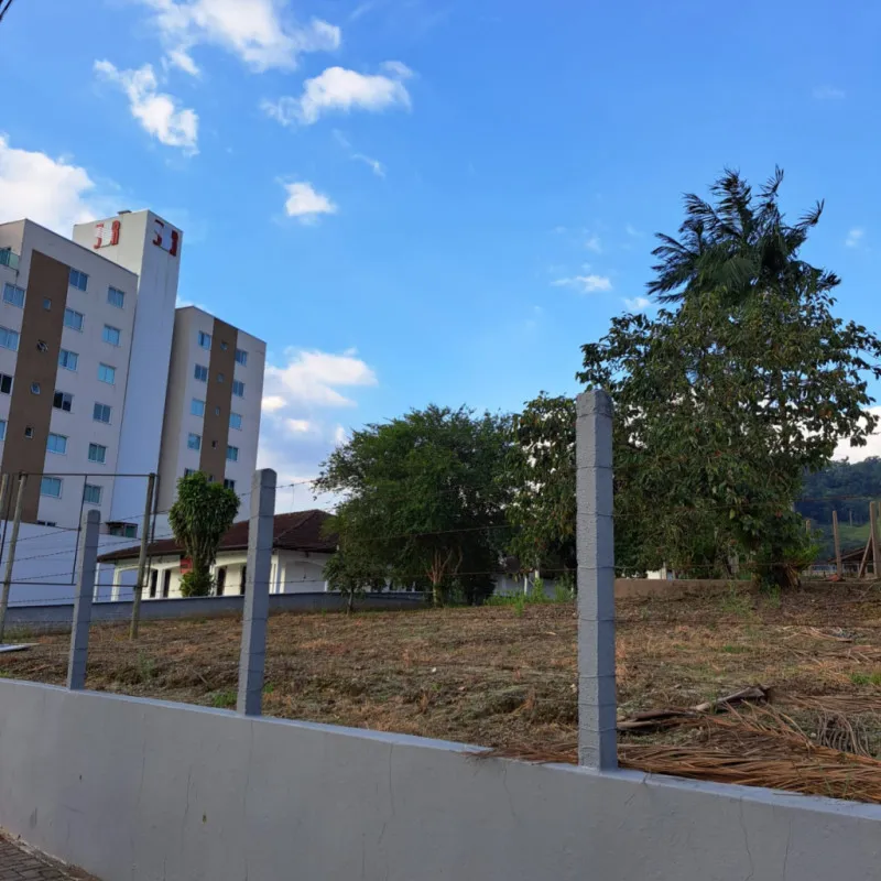 Terreno com frente para a Rua Barão do Rio Branco em Rodeio/Sc! — foto 3