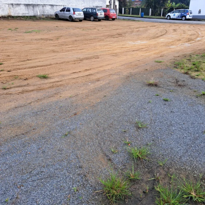 Terreno bem localizado no Bairro Itoupava Central pronto para construir já com saneamento , sistema de agua e parte da eletricidade pronta — foto 7