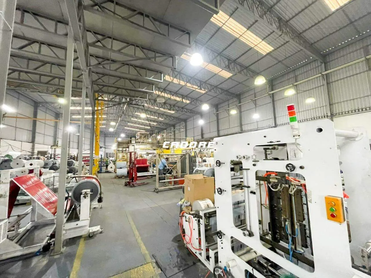 Excelente Galpão com aproximadamente 3.000m para locação no bairro Badenfurt I Cadore Imóveis — foto 2