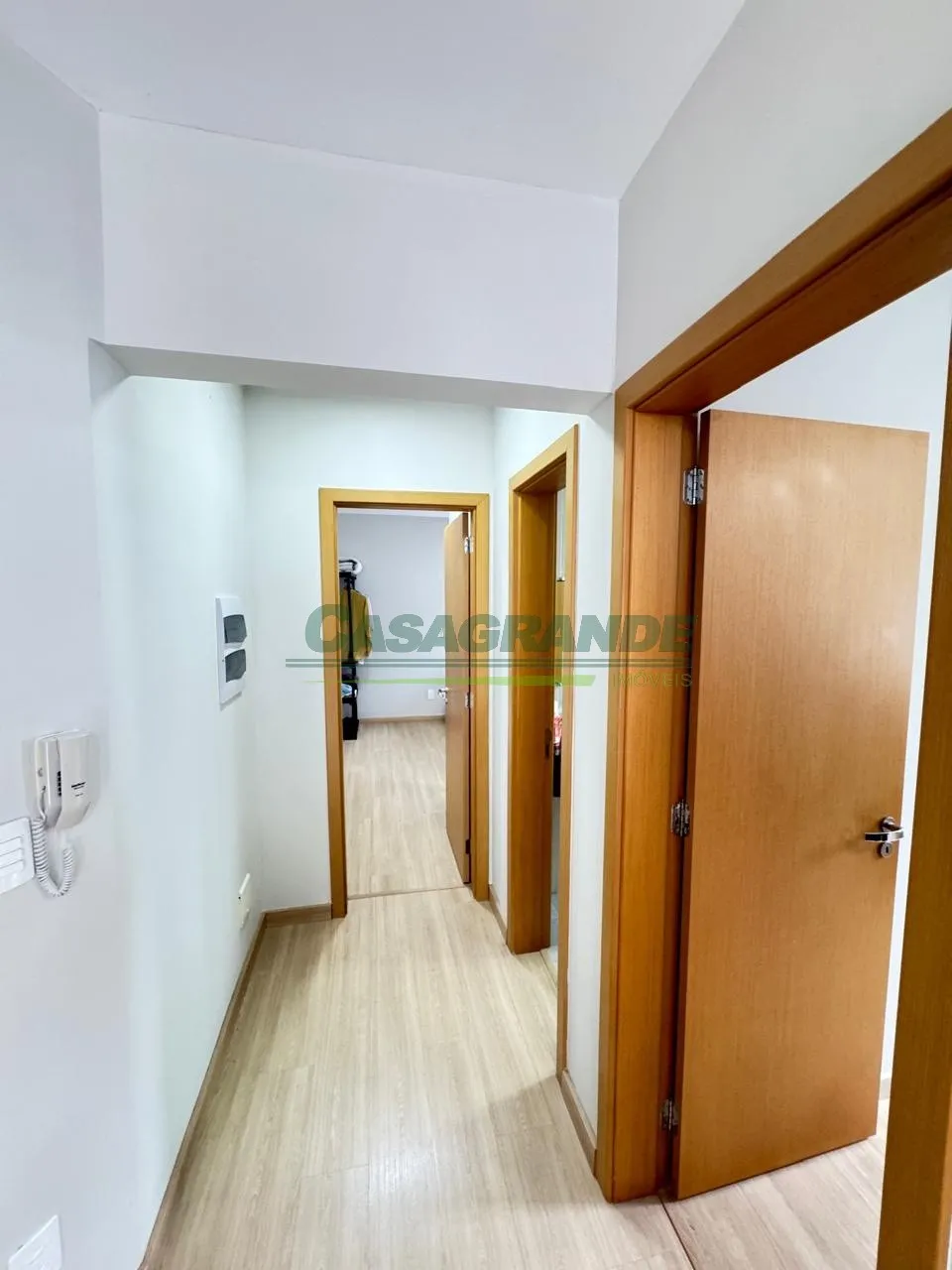 Se você busca um apartamento com localização privilegiada, a apenas 8 minutos do centro da cidade, próximo a comércios, serviços e facilidades do dia a dia, esta é a oportunidade perfeita! — foto 6