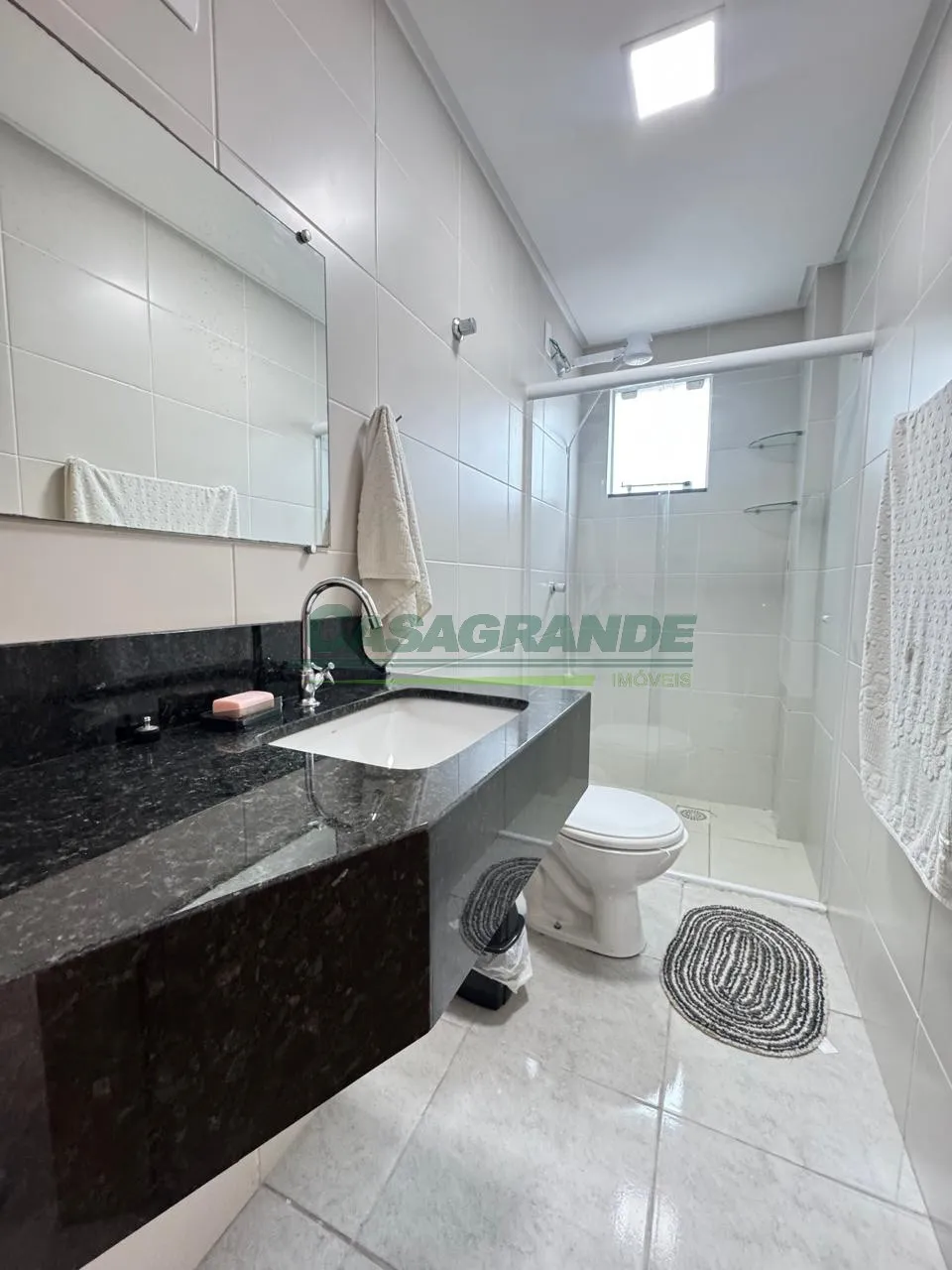 Se você busca um apartamento com localização privilegiada, a apenas 8 minutos do centro da cidade, próximo a comércios, serviços e facilidades do dia a dia, esta é a oportunidade perfeita! — foto 7