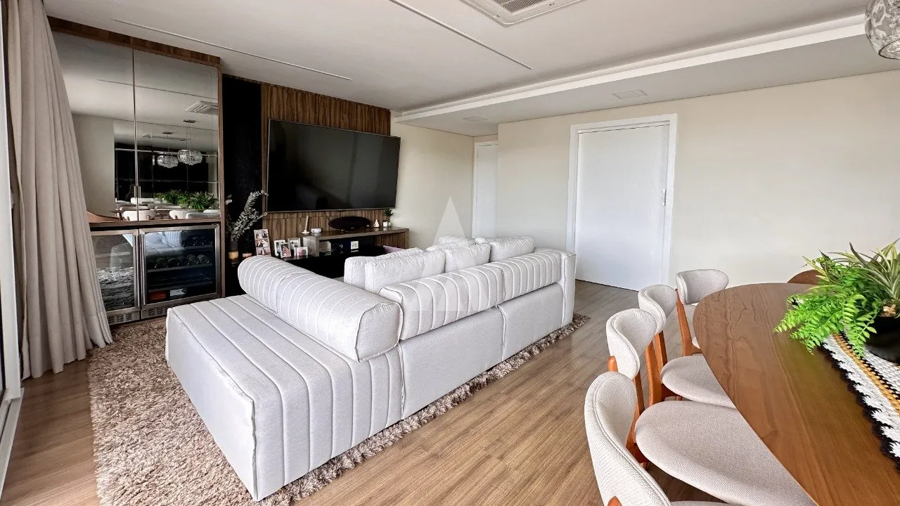 Apartamento com 1 suíte e 2 quartos à venda no bairro Atiradores em Joinville-SC por R$1.590.000,00. — foto 4