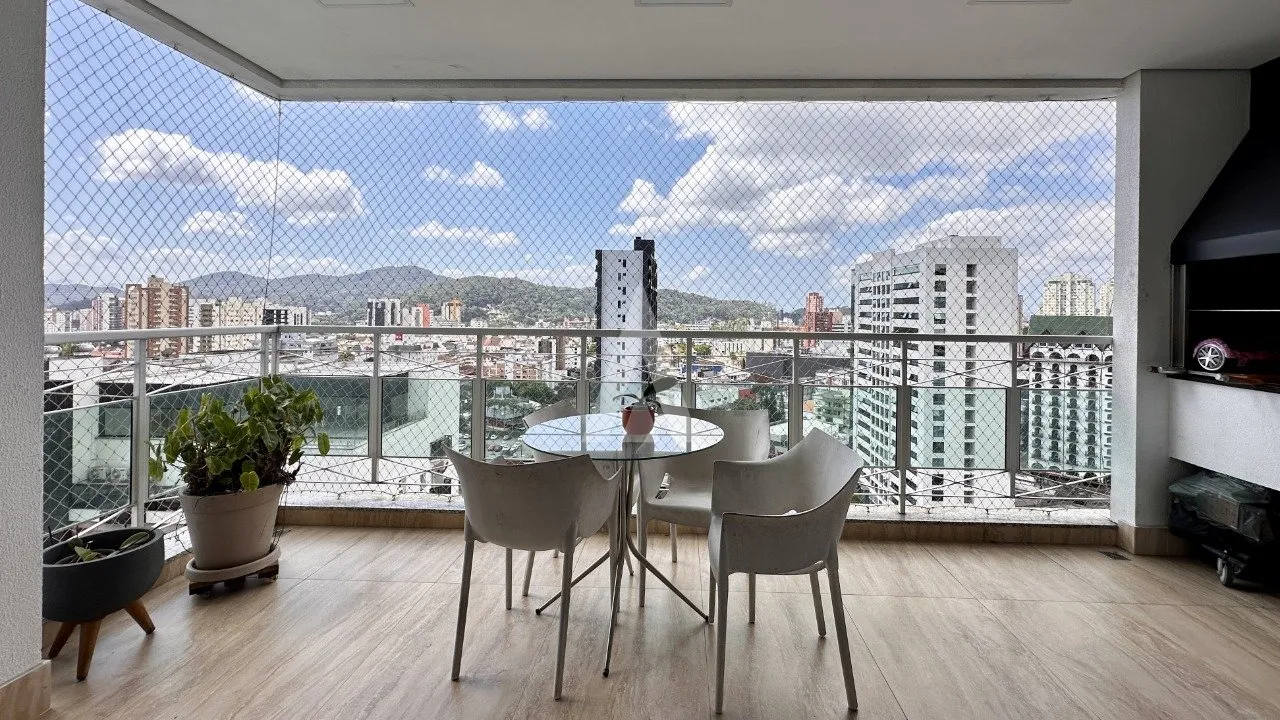 Apartamento com 1 suíte e 2 quartos à venda no bairro Atiradores em Joinville-SC por R$1.590.000,00. — foto 7