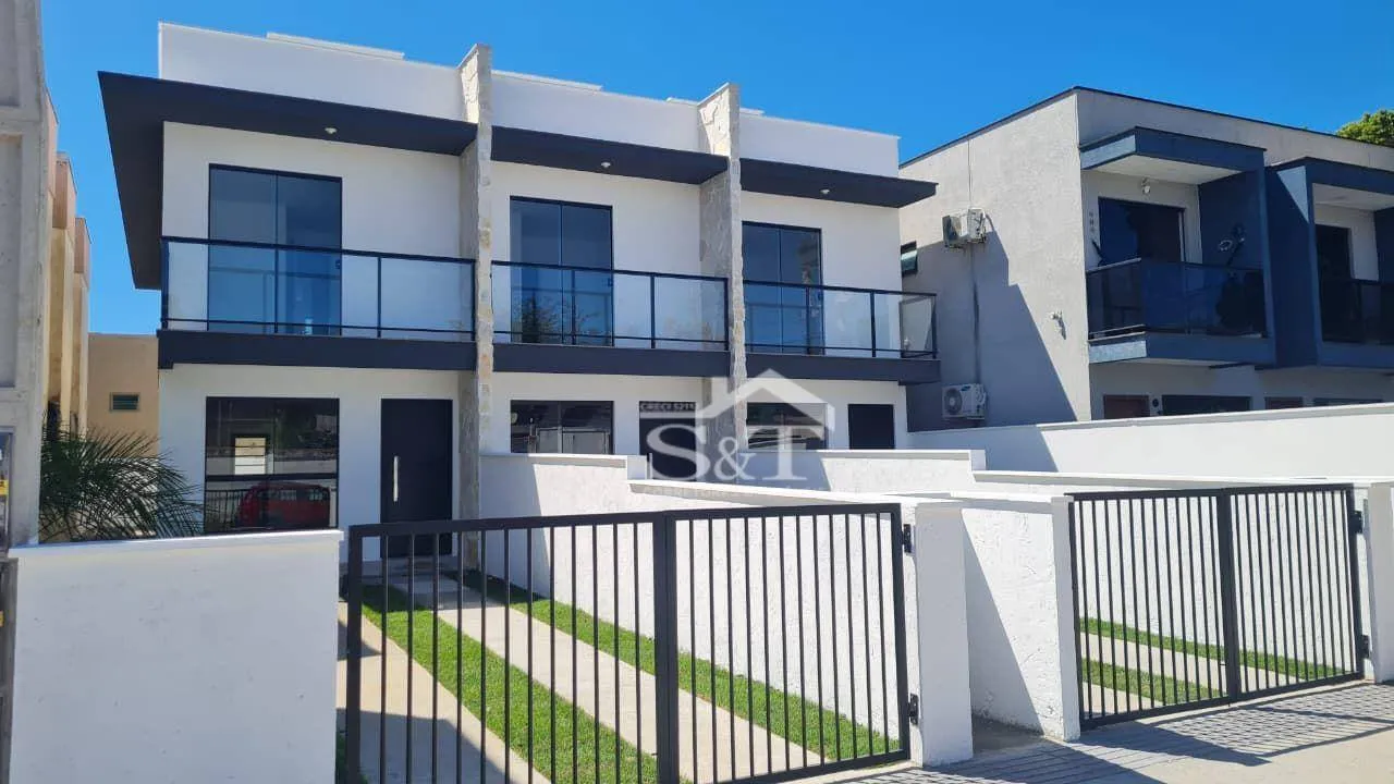 Sobrado à venda, 102 m por R$ 742.000,00 - São João do Rio Vermelho - Florianópolis/SC - foto 1