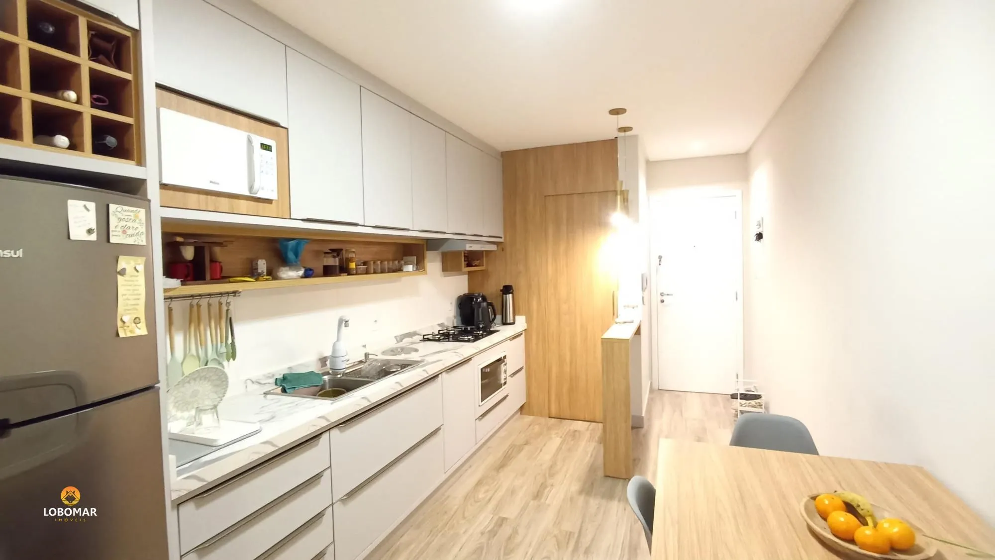 Apartamento Mobiliado com 2 Dormitórios, à venda em Balneário Piçarras - SC — foto 2