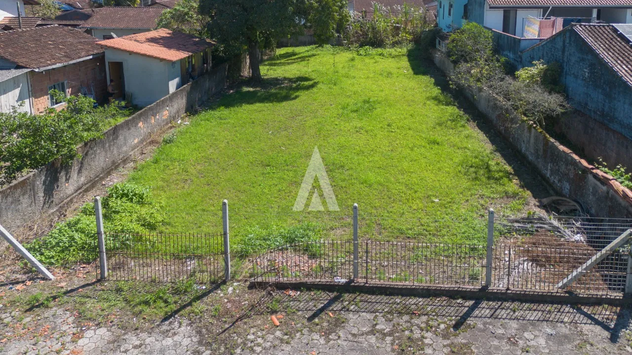Terreno residencial à venda no bairro Bucarein em Joinville-SC por R$680.000,00. - foto 1