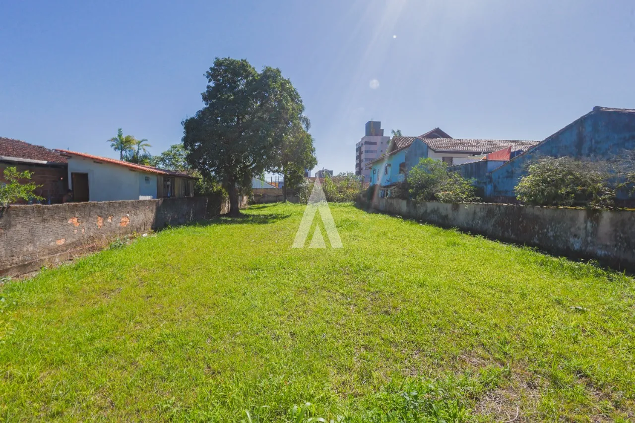 Terreno residencial à venda no bairro Bucarein em Joinville-SC por R$680.000,00. — foto 2