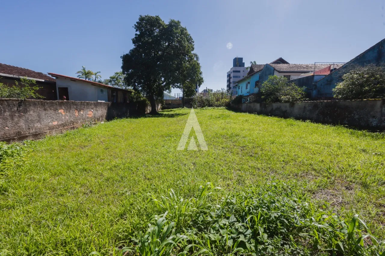 Terreno residencial à venda no bairro Bucarein em Joinville-SC por R$680.000,00. — foto 4