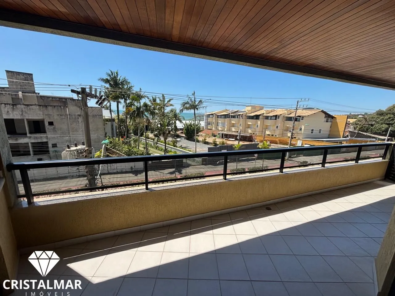 Apartamento 2 Piso, Frente Avenida, Sol da Manhã, Praia de Bombas SC - foto 1