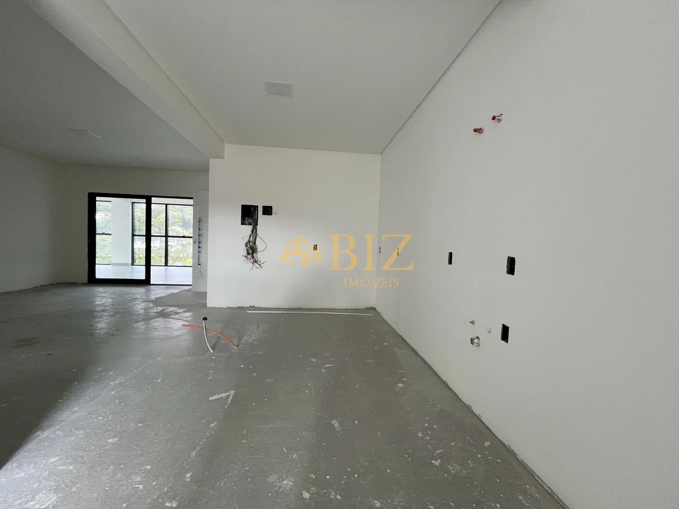 Belíssimo apartamento com 3 suítes, sendo 1 delas master com closet, área privativa de 158m com 2 vagas de garagem. — foto 6