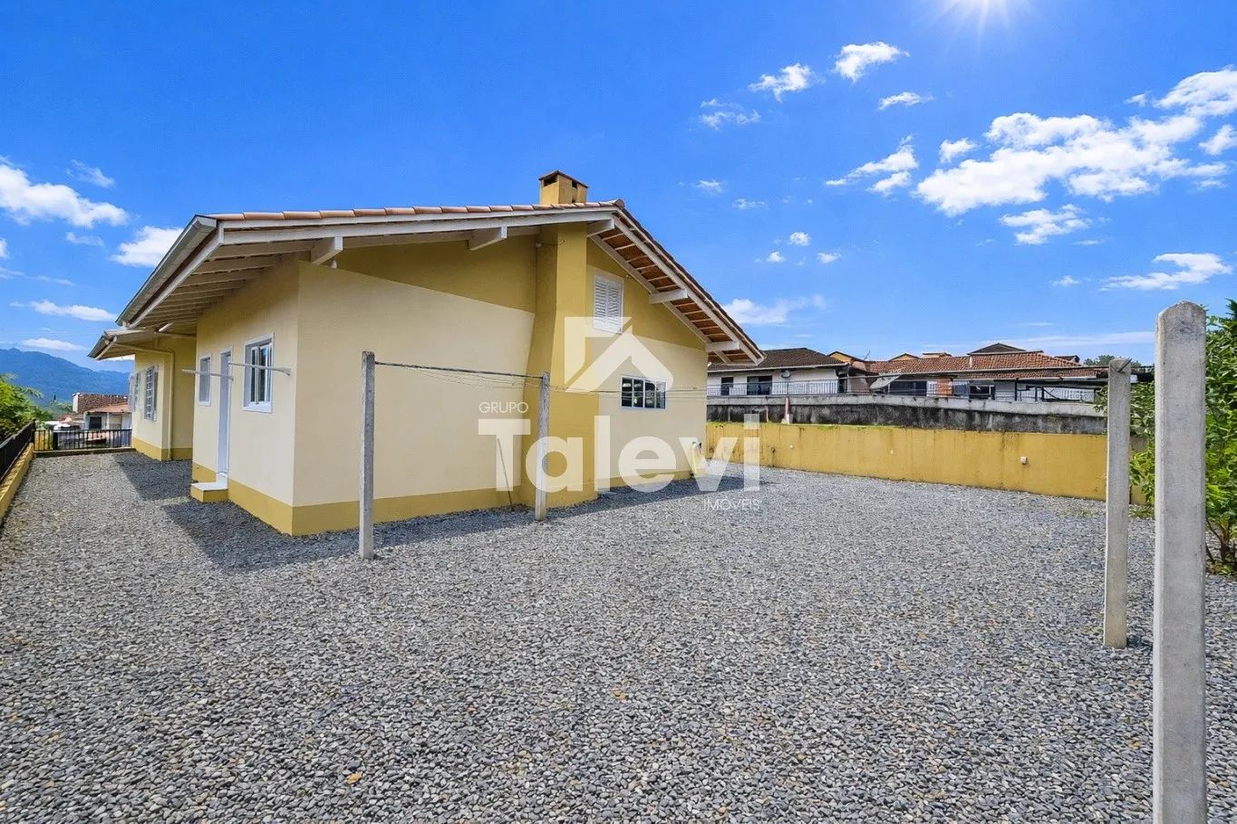 CASA NO BAIRRO TESTO REGA COM 3 QUARTOS, TERRENO AMPLO E RUA SEM SAÍDA — foto 5