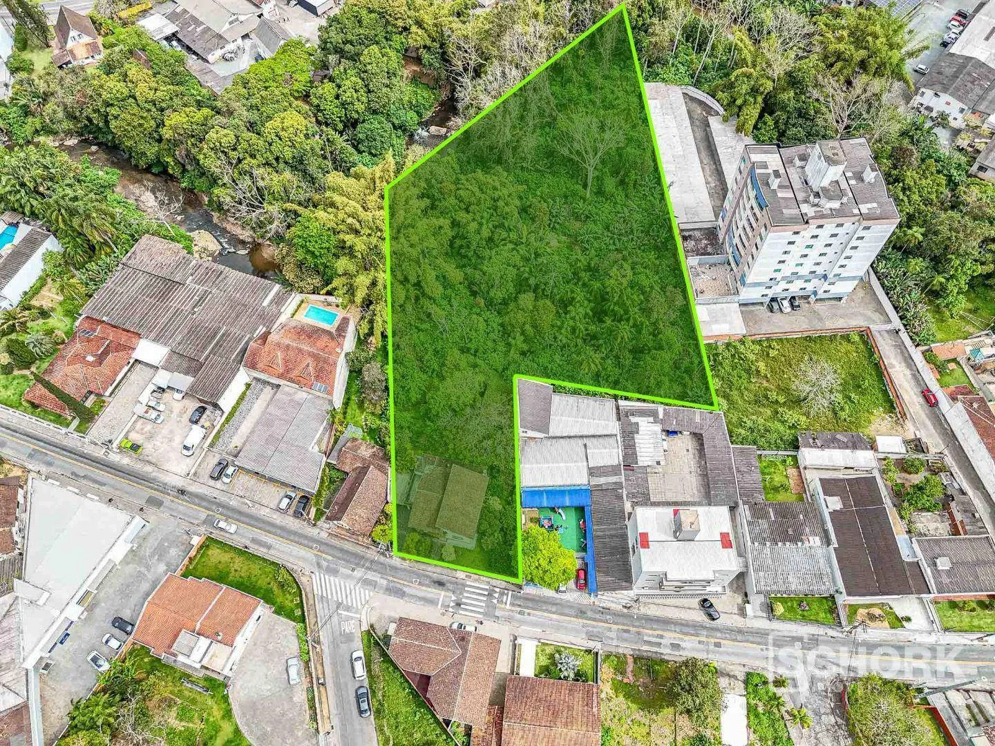 Excelente Terreno com 7.400m no bairro da Velha em Blumenau - foto 1