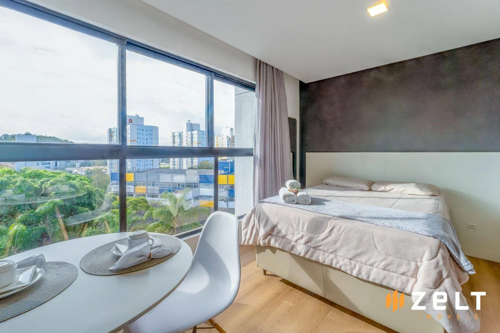 LOFT 100% Mobiliado com 1 Vaga, à Venda no Bairro Victor Konder, Blumenau — foto 2