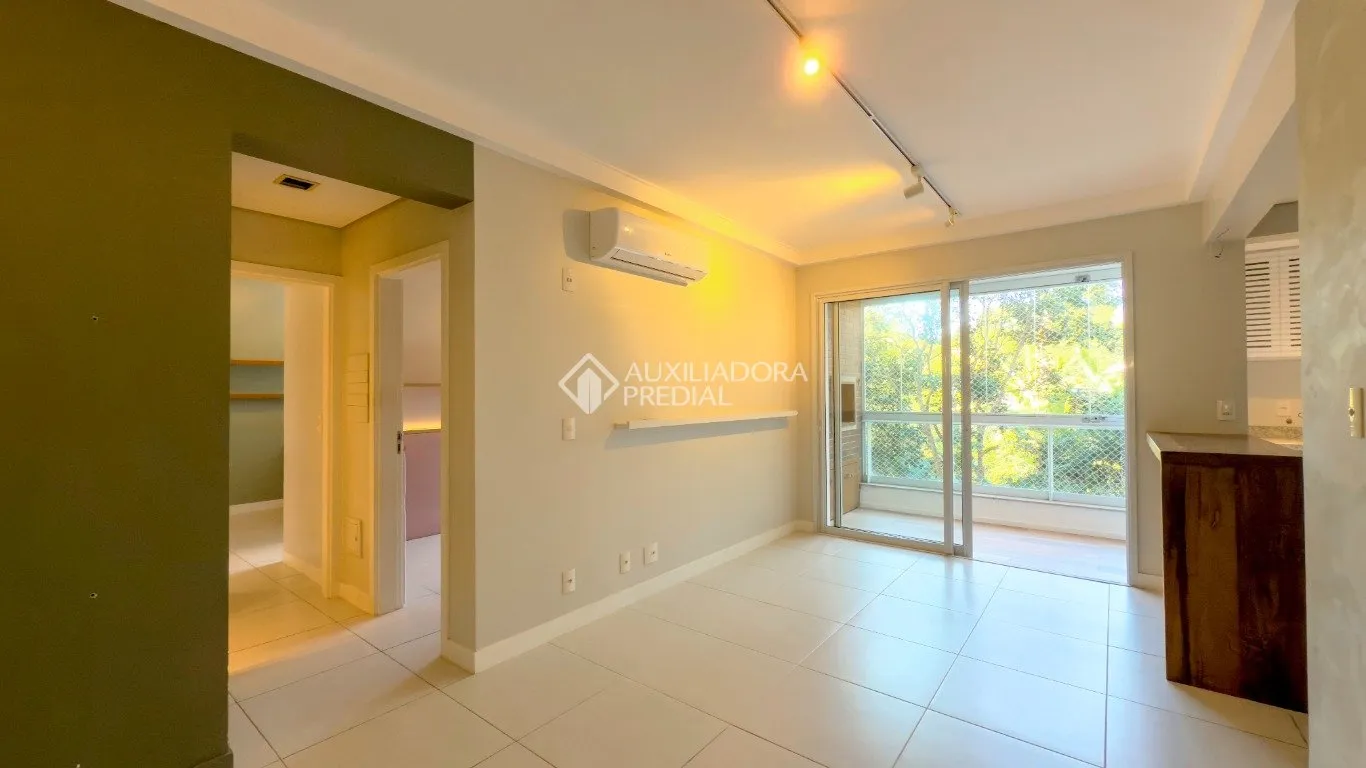 Apartamento à venda com 2 quartos e 1 suíte, 1 vaga, 76m² no Campeche, Florianópolis - foto 1
