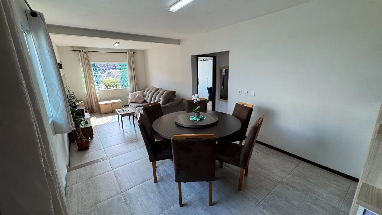 Casa com 1 suíte e 2 quartos à venda no bairro Costa e Silva em Joinville-SC por R$750.000,00. — foto 4