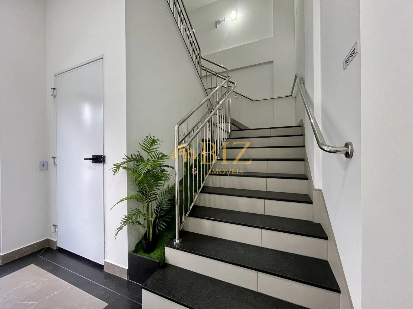 Excelente sala comercial com 80m, no bairro da Velha. — foto 7