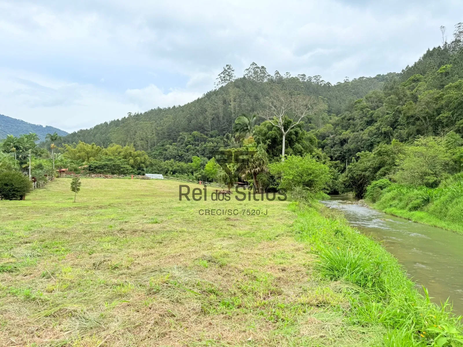 Terreno Rural em Condomínio - foto 1