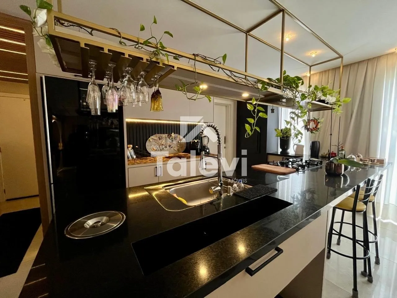 Apartamento Moderno no Centro de Pomerode | 147 m e Estrutura Completa - foto 1