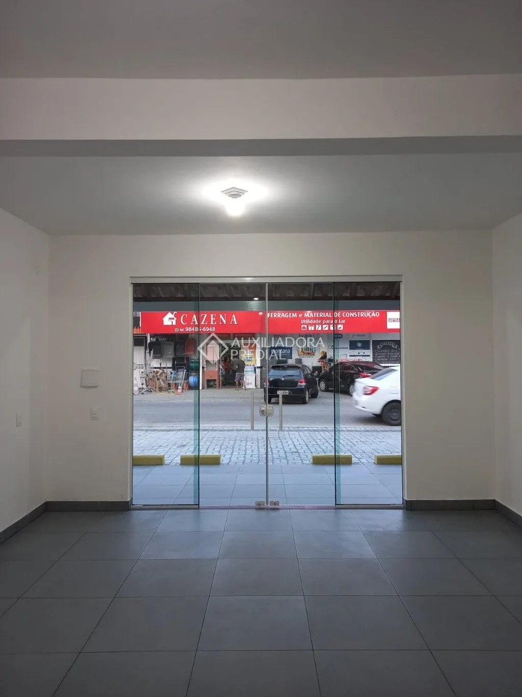 Loja à venda, 3 vagas, 70m² na Candido Pereira dos Anjos no São João do Rio Vermelho, Florianópolis — foto 4
