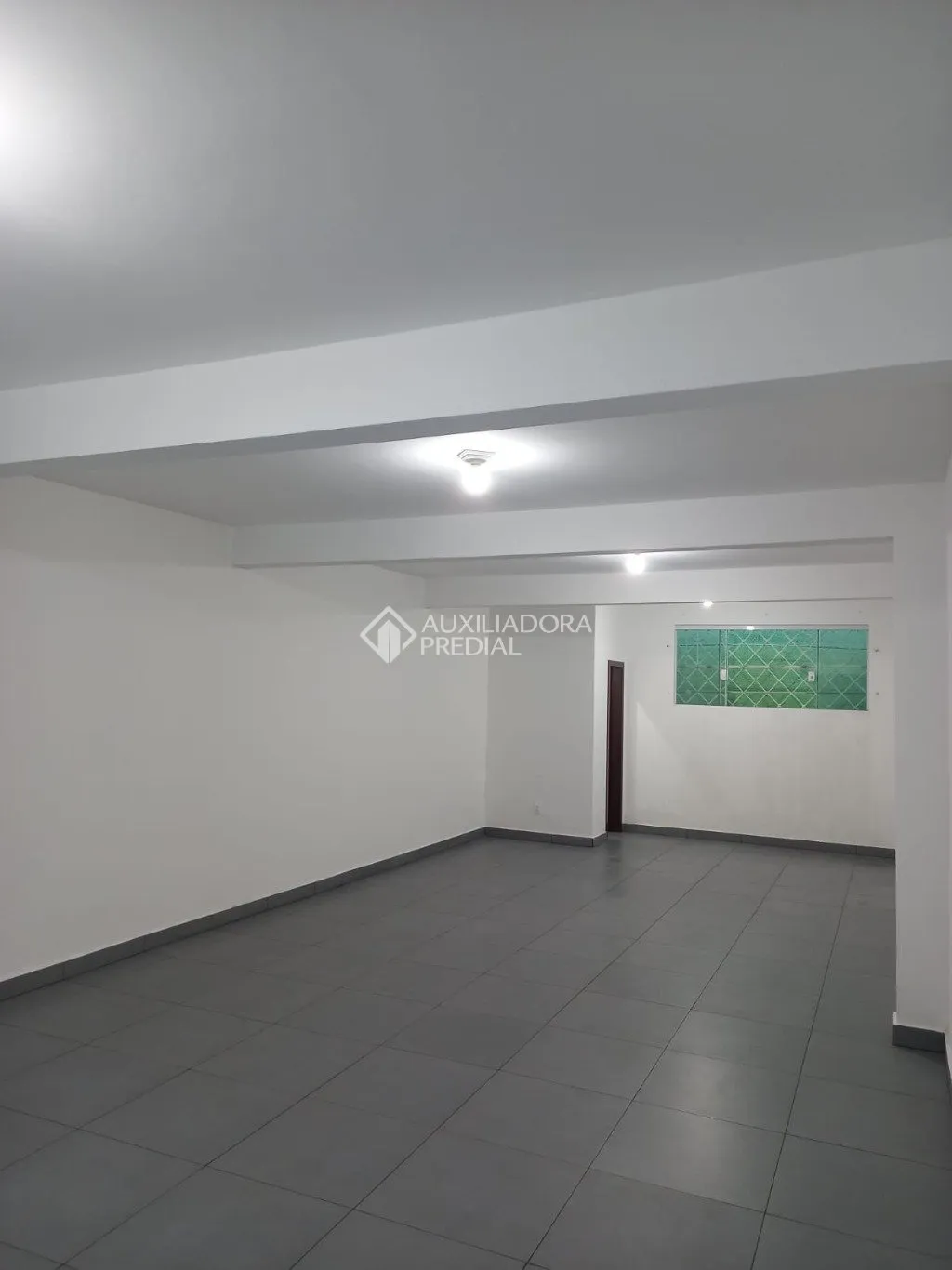 Loja à venda, 3 vagas, 70m² na Candido Pereira dos Anjos no São João do Rio Vermelho, Florianópolis — foto 5