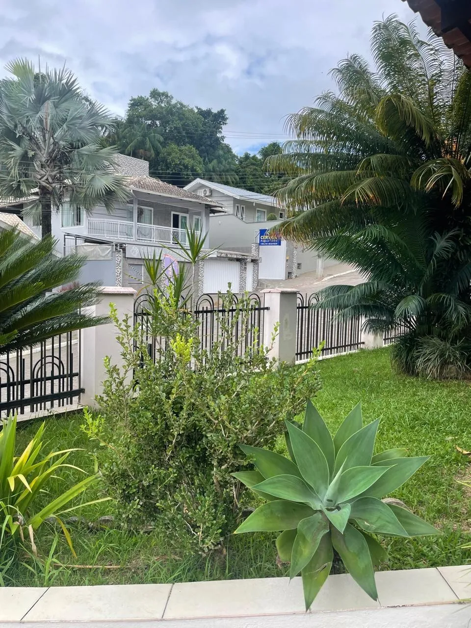 LINDA CASA NO BAIRRO DOS ESTADOS — foto 6