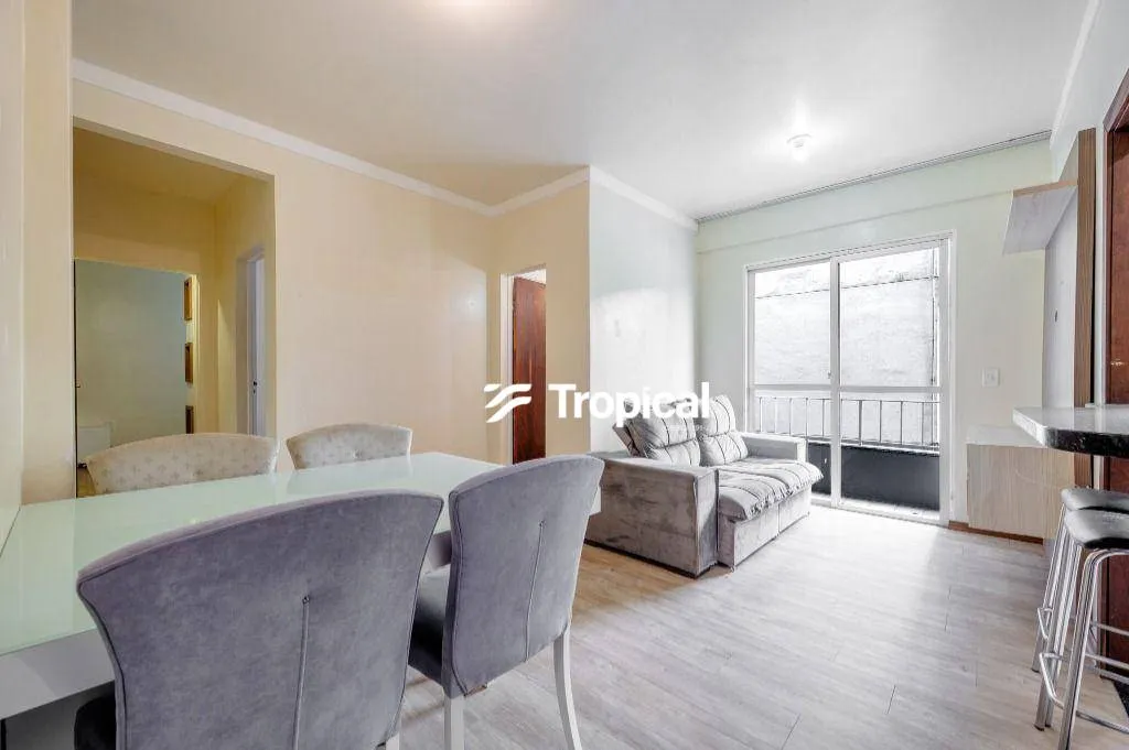 Apartamento com 2 dormitórios à venda, 53 m por R$ 300.000,00 - Nova Esperança - Blumenau/SC - foto 1