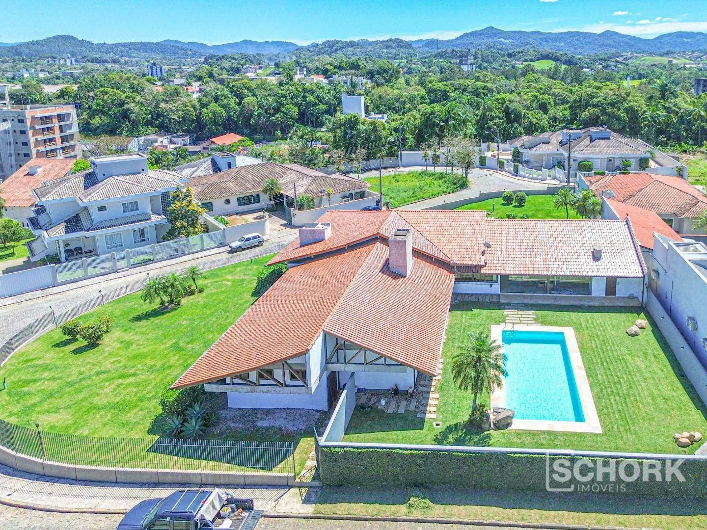 Casa com 5 dormitórios à venda, 540 m por R$ 3.100.000,00 - Itoupava Norte - Blumenau/SC - foto 1
