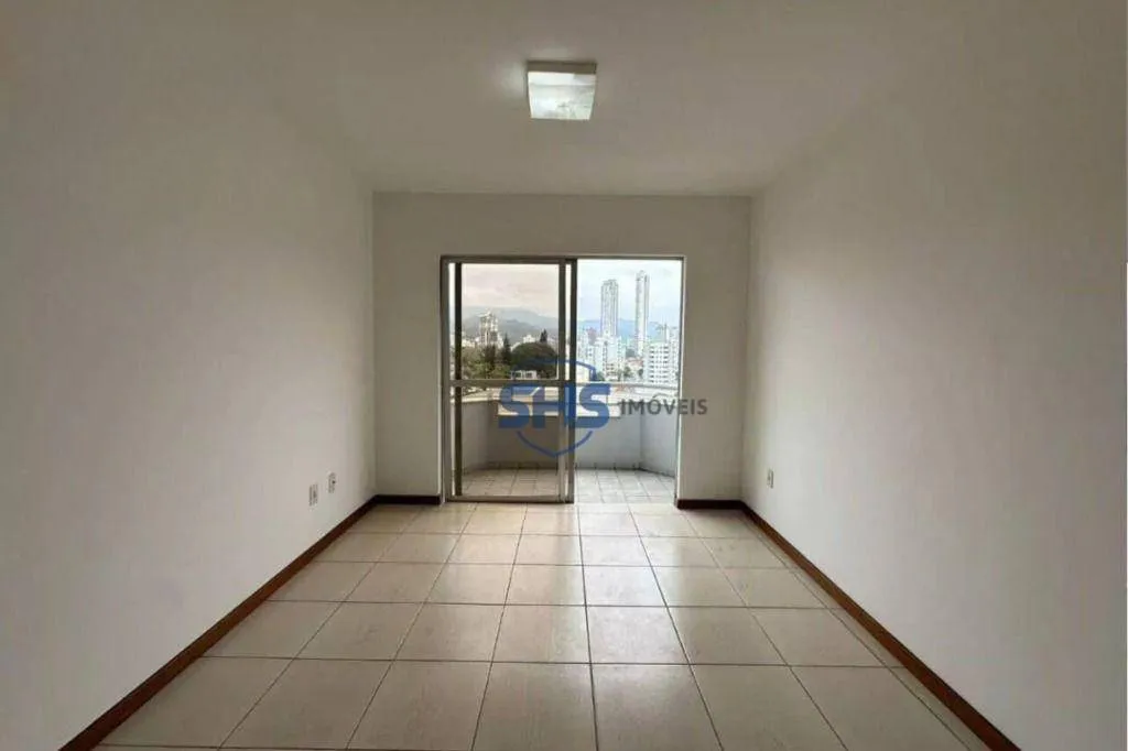 Apartamento com 2 dormitórios para alugar, 74 m por R$ 3.250,00/mês - Victor Konder - Blumenau/SC — foto 3