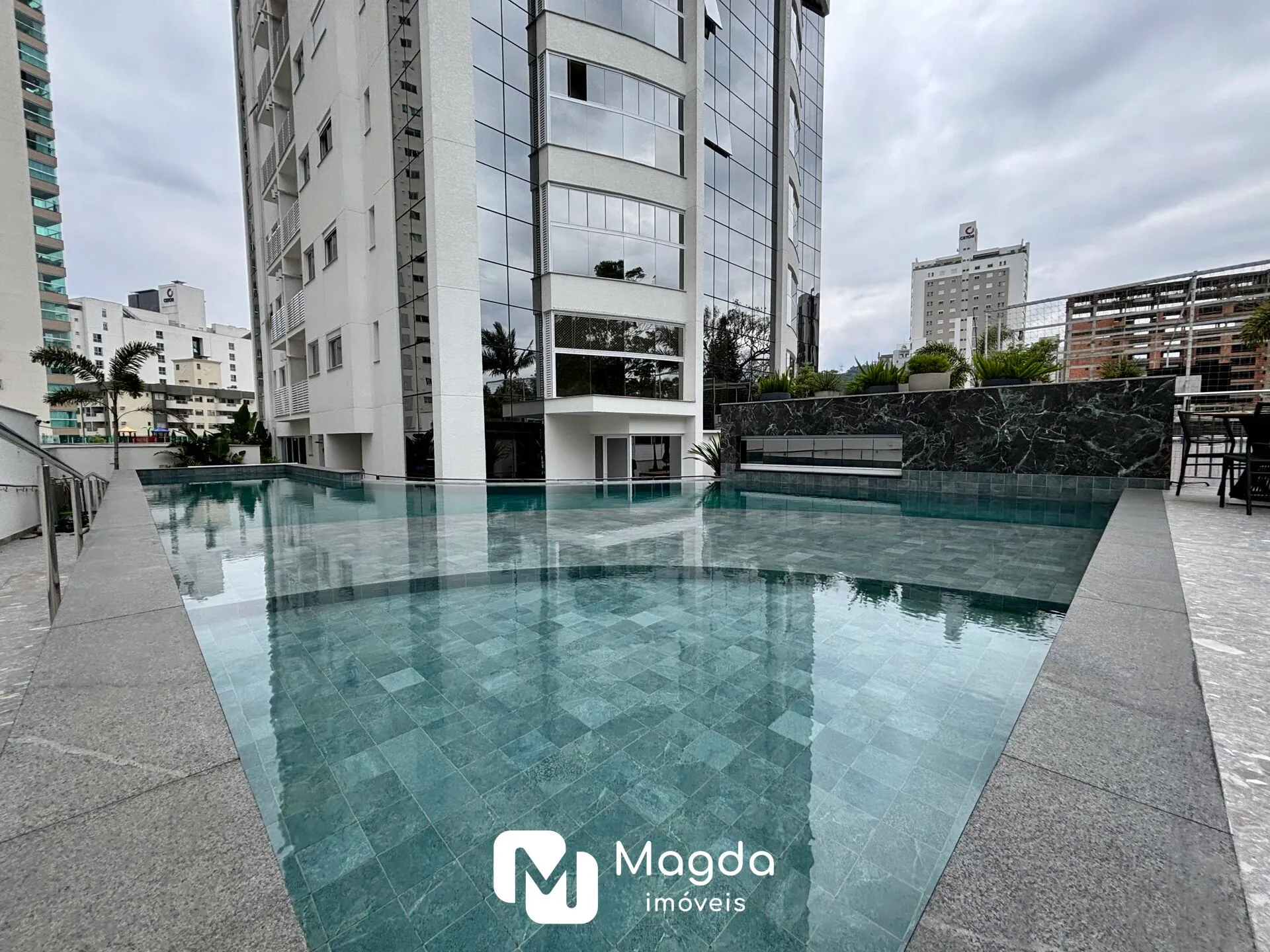Apartamento à venda no bairro Velha - Blumenau/SC - foto 1