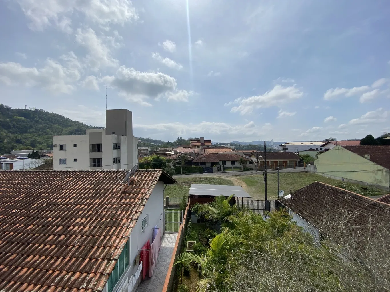 Casa disponível para venda com 3 quartos sendo 1 suíte e 2 vagas no bairro Água Verde em Blumenau! — foto 6
