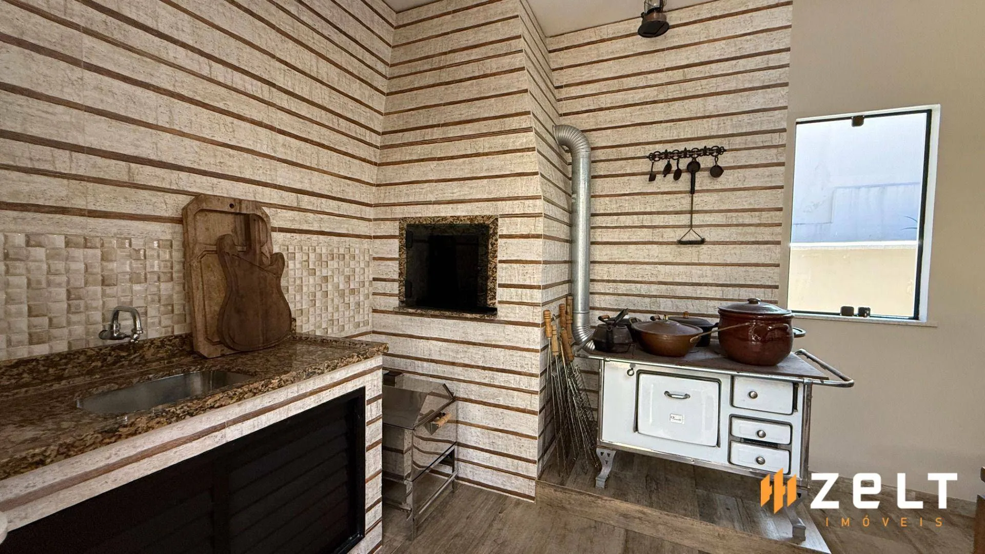 Casa com 4 dormitórios à venda, 154 m por R$ 1.230.000,00 - Vorstadt - Blumenau/SC — foto 2