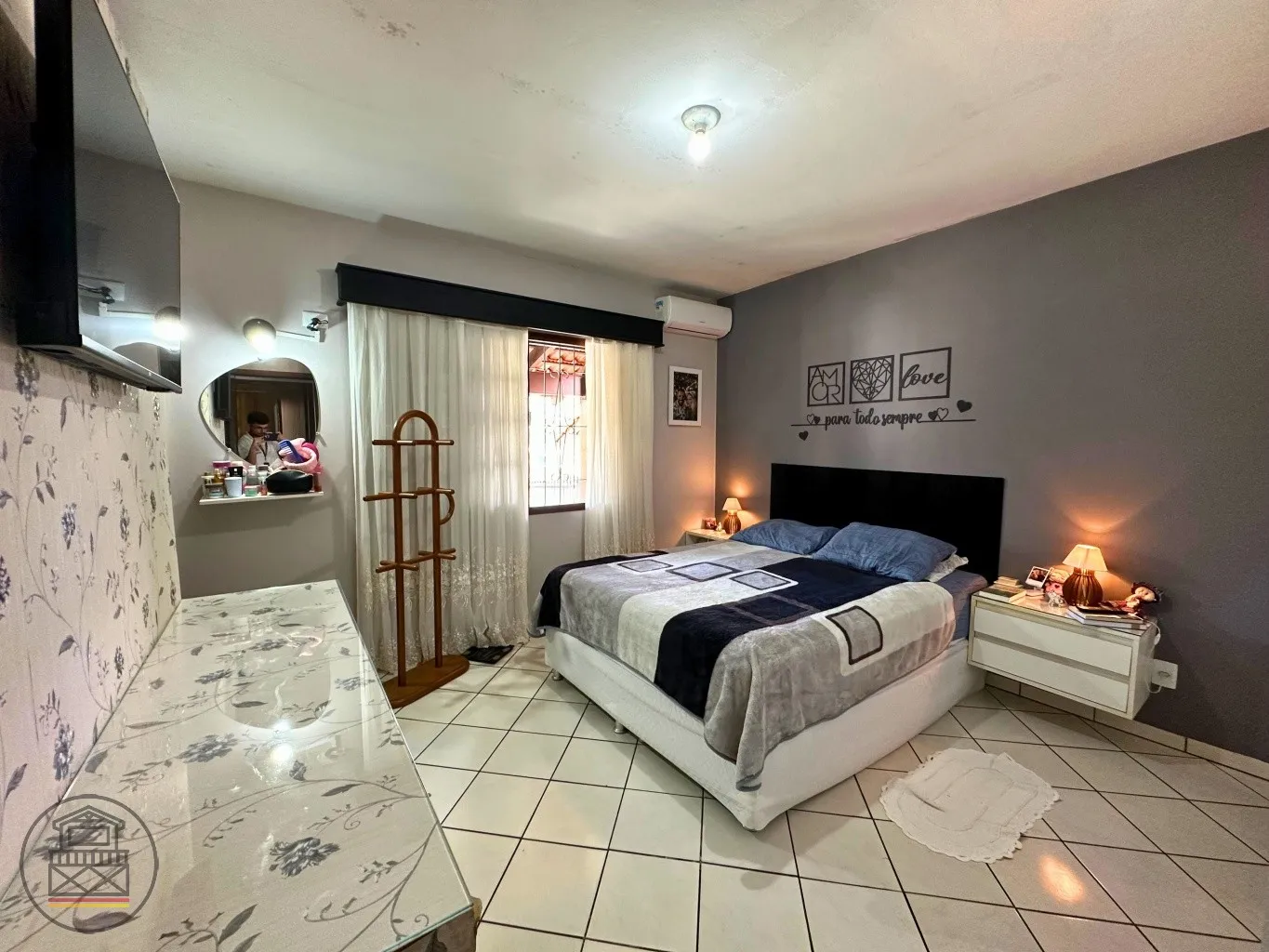 Se você busca uma casa ampla, bem localizada e com a possibilidade de dividir ambientes de forma prática, esta é a opção perfeita para você! — foto 7