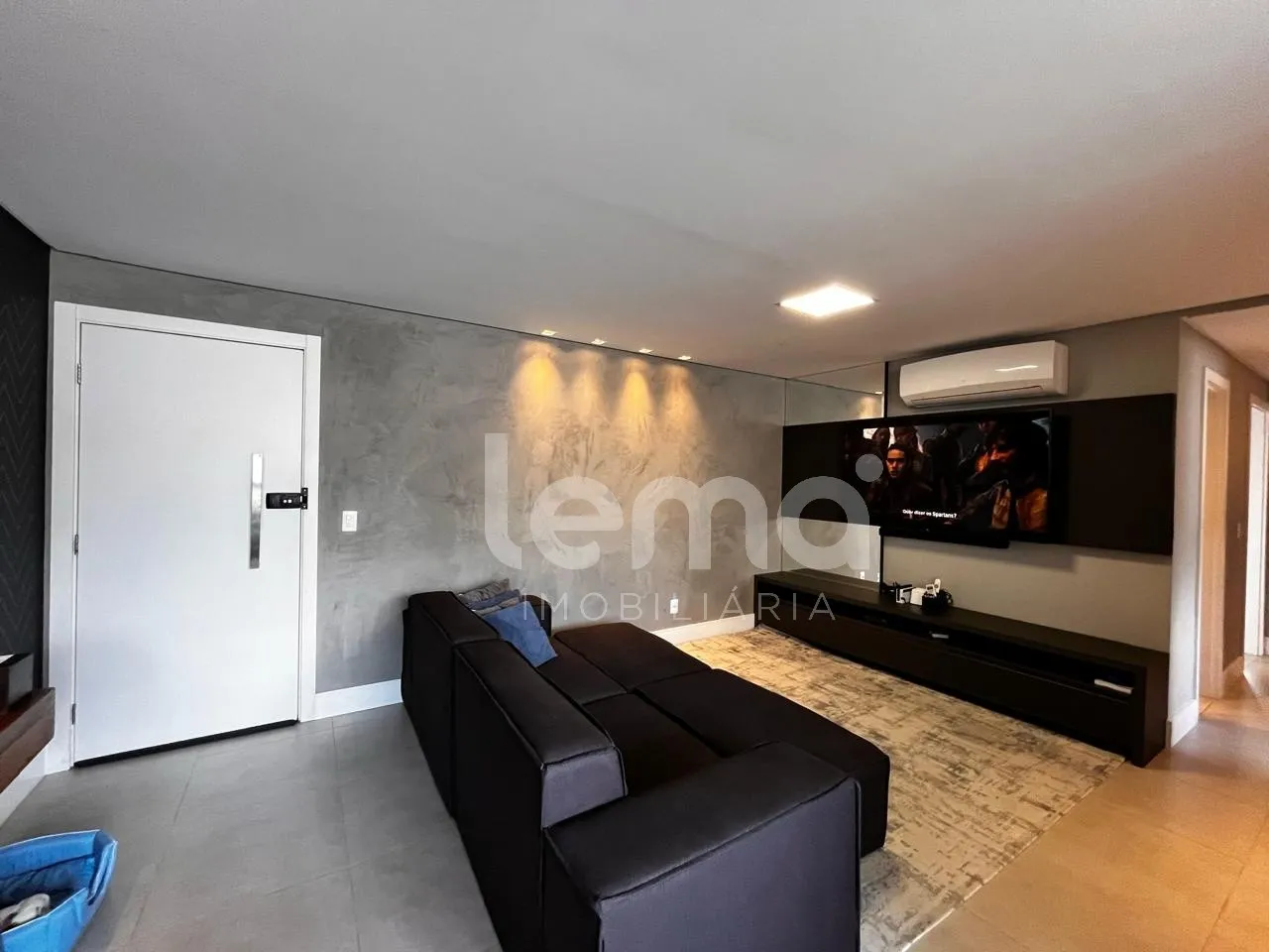 Apartamento mobiliado com 3 suítes sendo 2 demi, no bairro Itoupava Norte, em Blumenau. — foto 3