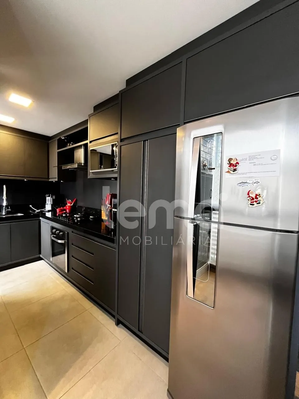 Apartamento mobiliado com 3 suítes sendo 2 demi, no bairro Itoupava Norte, em Blumenau. — foto 4