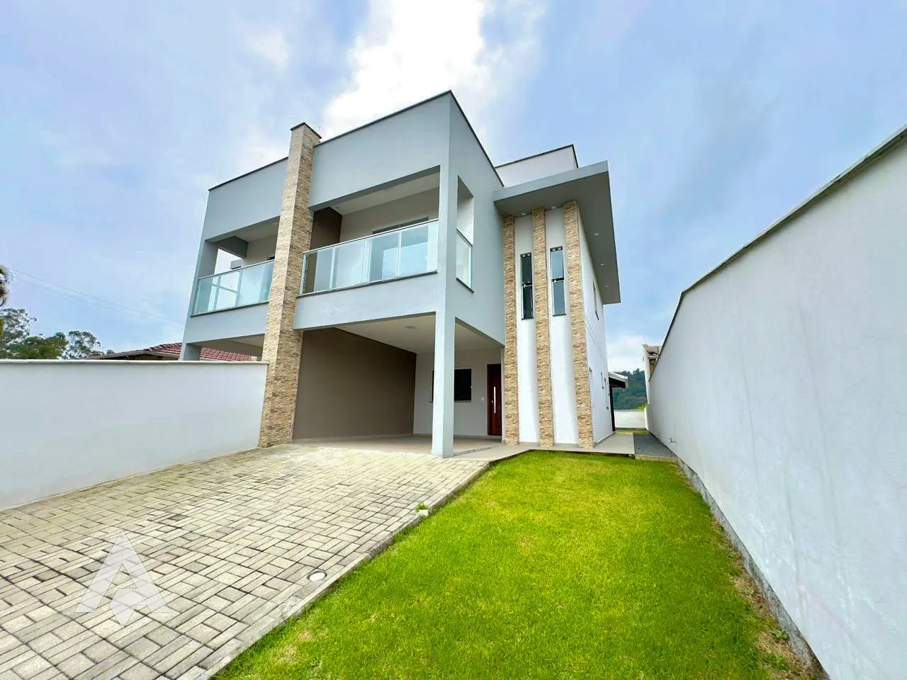 Casa com 3 dormitórios à venda por R$ 620.000,00 - Bairro Estrada das Areias - Indaial/SC - foto 1