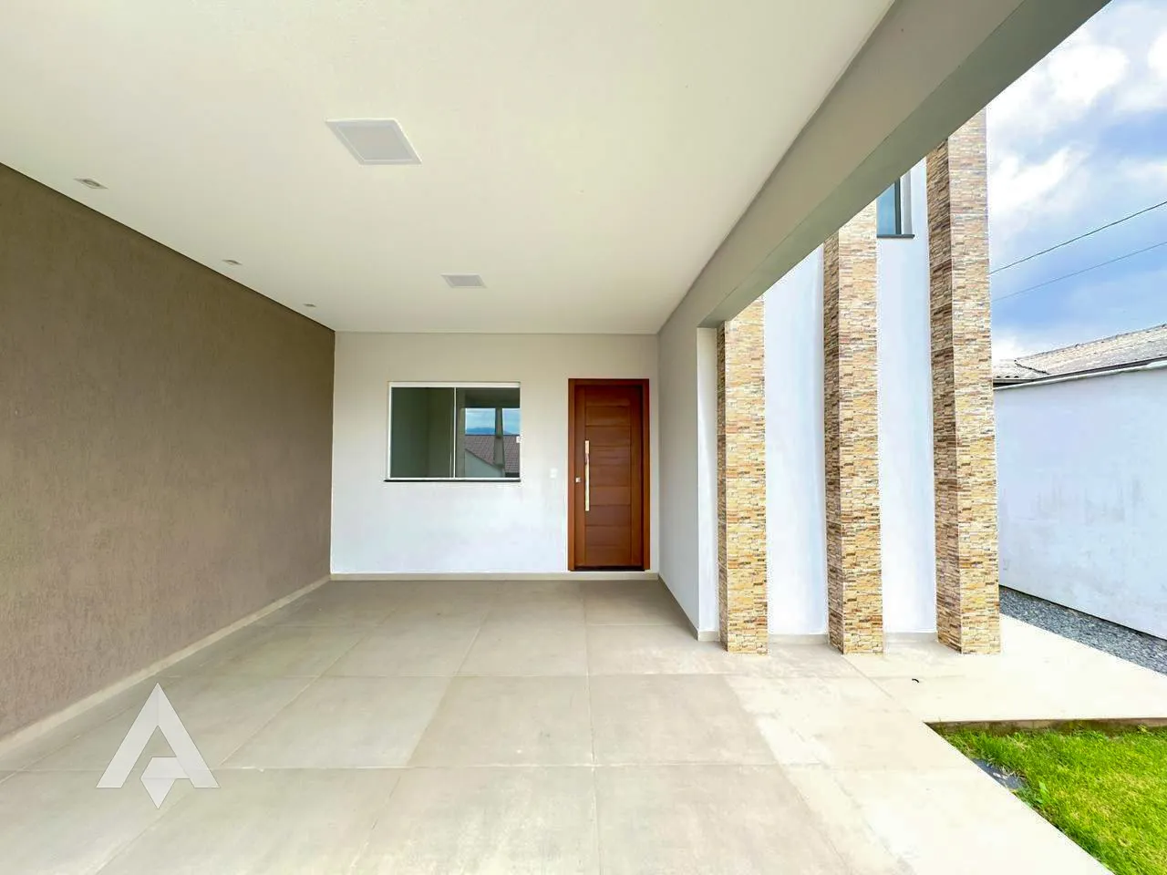 Casa com 3 dormitórios à venda por R$ 620.000,00 - Bairro Estrada das Areias - Indaial/SC — foto 2