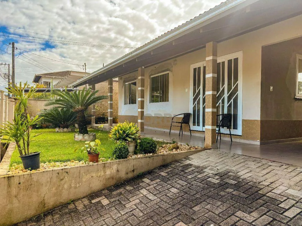 Casa na Margem Esquerda com 3 dormitórios (suíte) — foto 2