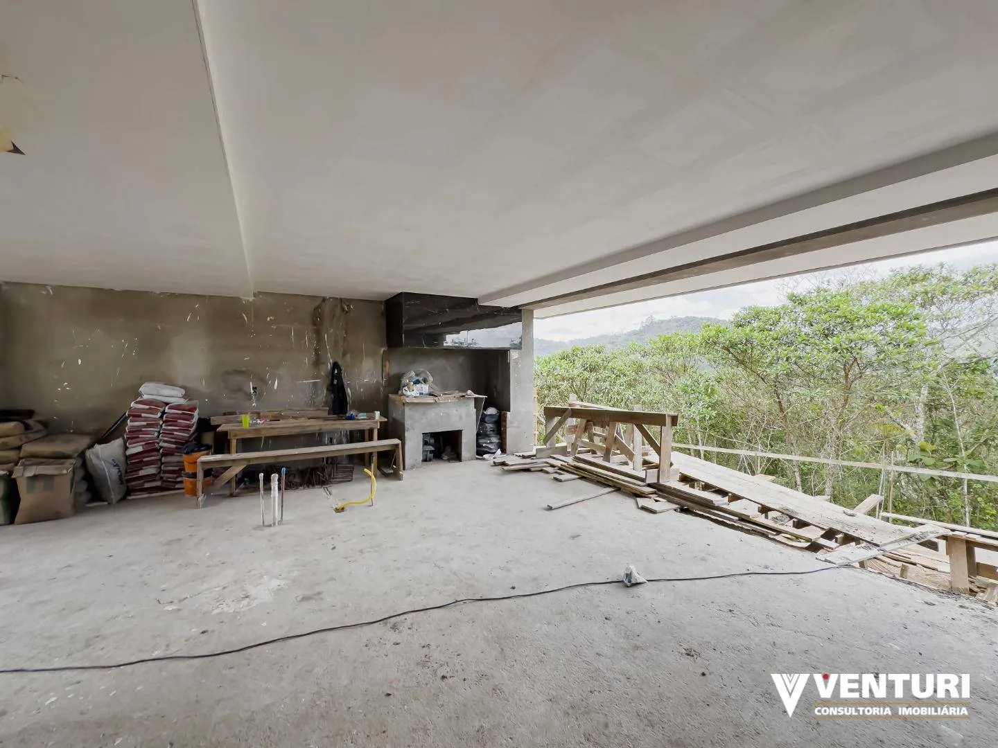 Casa · à venda · 3 quartos · 283m² · Ponta Aguda, Blumenau