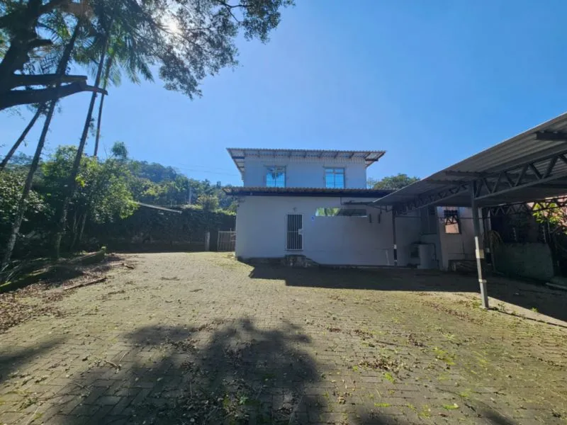 Oportunidade Única: Imóvel Comercial com Vista Privilegiada para a Prefeitura em Corredor de Serviço Estratégico! - foto 1