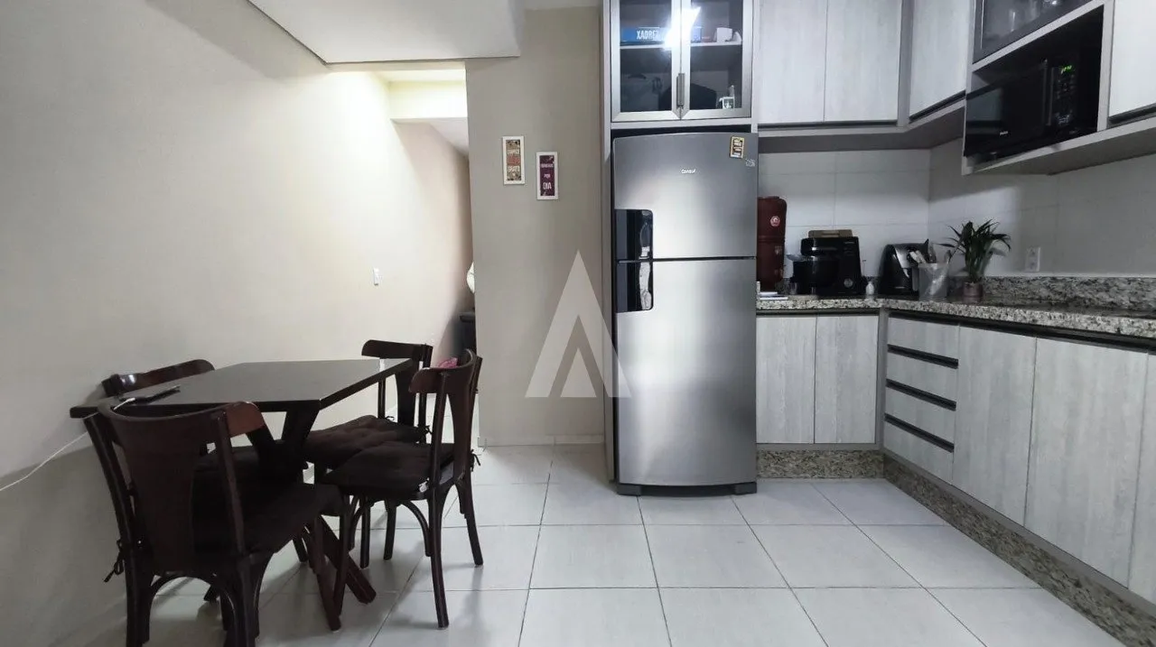 Sobrado Geminado no Vila Nova com 2 Quartos e Semi Mobiliado por R$ 385.000,00 — foto 6