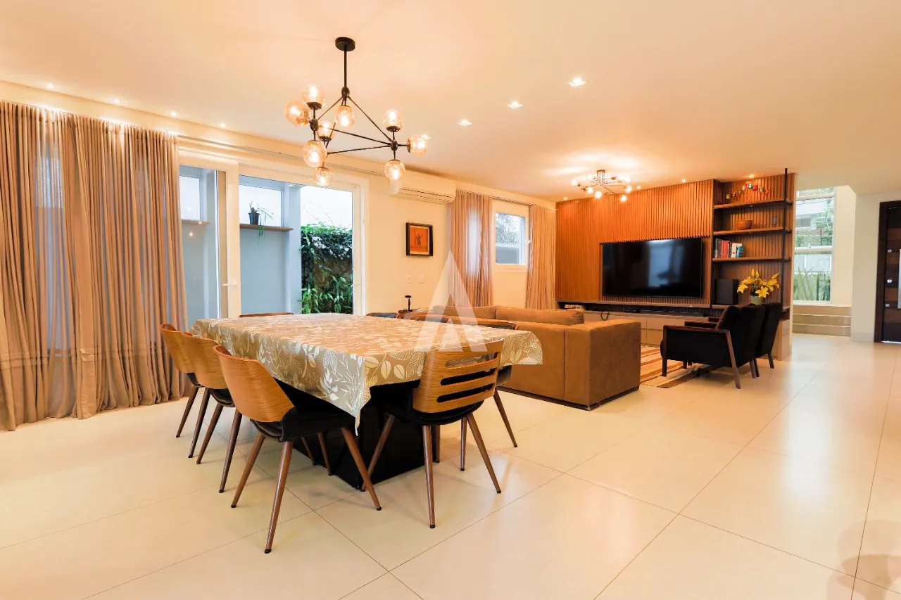 Casa em condomínio com 3 suítes e 2 quartos à venda no bairro Floresta em Joinville-SC por R$3.240.000,00. — foto 5