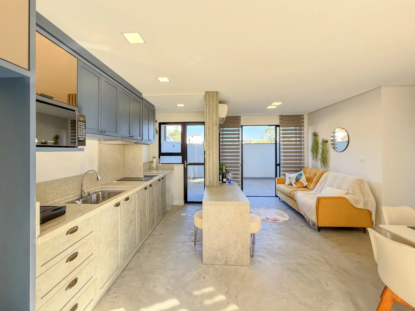 Apartamento para Venda em Blumenau, Victor Konder, 2 dormitórios, 1 suíte, 2 banheiros, 1 vaga — foto 2