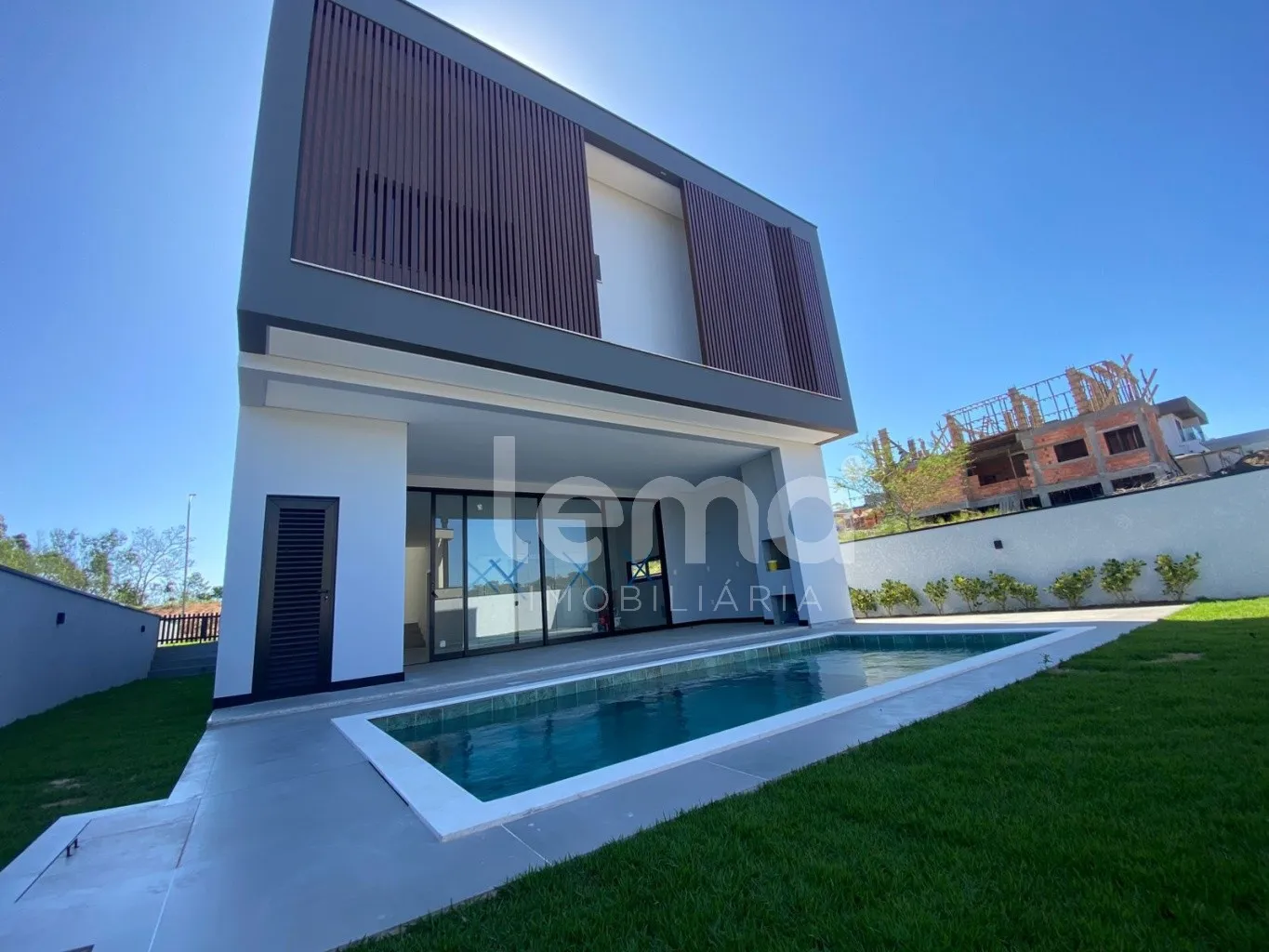 Casa de alto padrão em condomínio fechado, no bairro Ponta Aguda em Blumenau. — foto 3