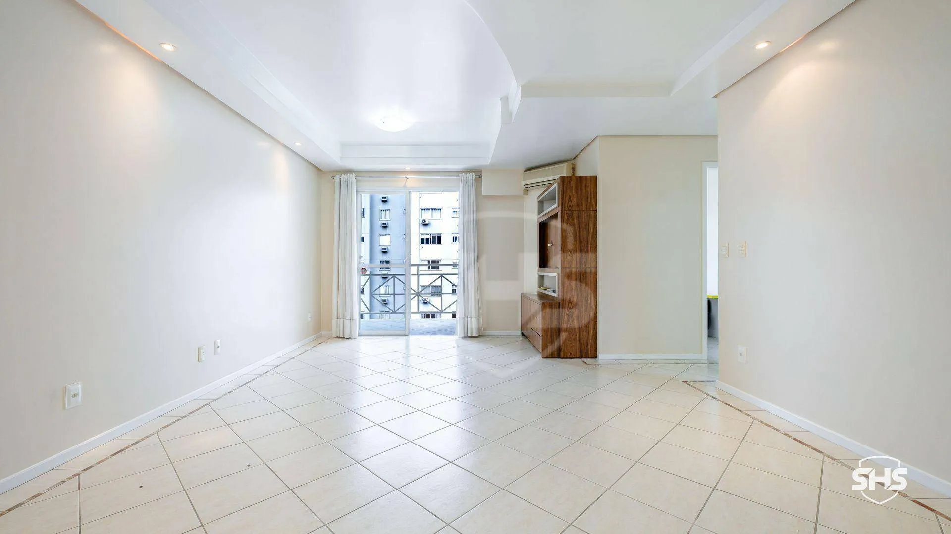 Apartamento com 3 dormitórios (1 Suíte + 2) à venda, por R$ 520.000 - Vila Nova - Blumenau/SC — foto 2